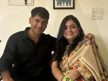 Saurabh Dwivedi Wife Gunjan
