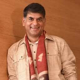 Saurabh Dwivedi